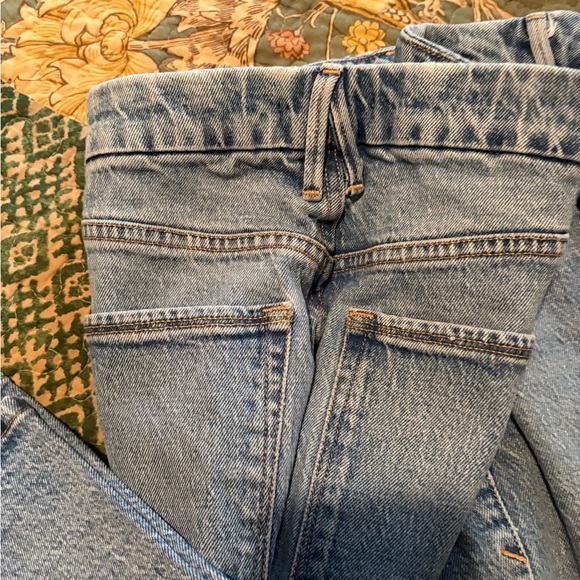 Good American Light Blue Denim Jeans - Picture 3 of 8